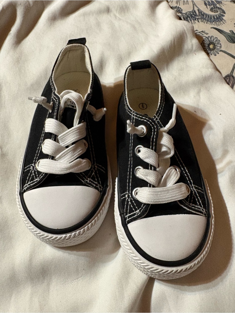 Black Canvas Kids Sneakers with White Laces